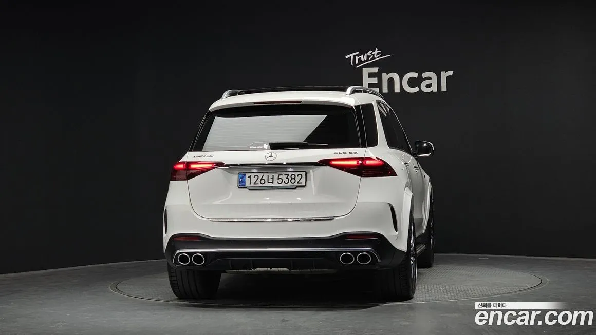 Mercedes-Benz GLE-Class — фото 8
