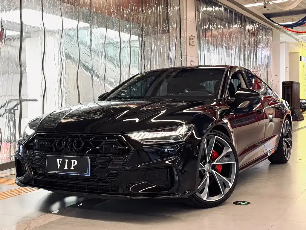 Audi A7 — фото 1