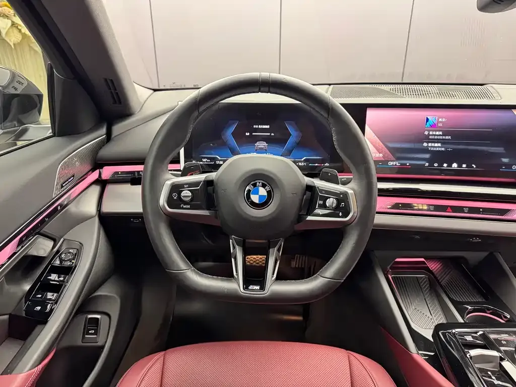BMW 5 Series — фото 10