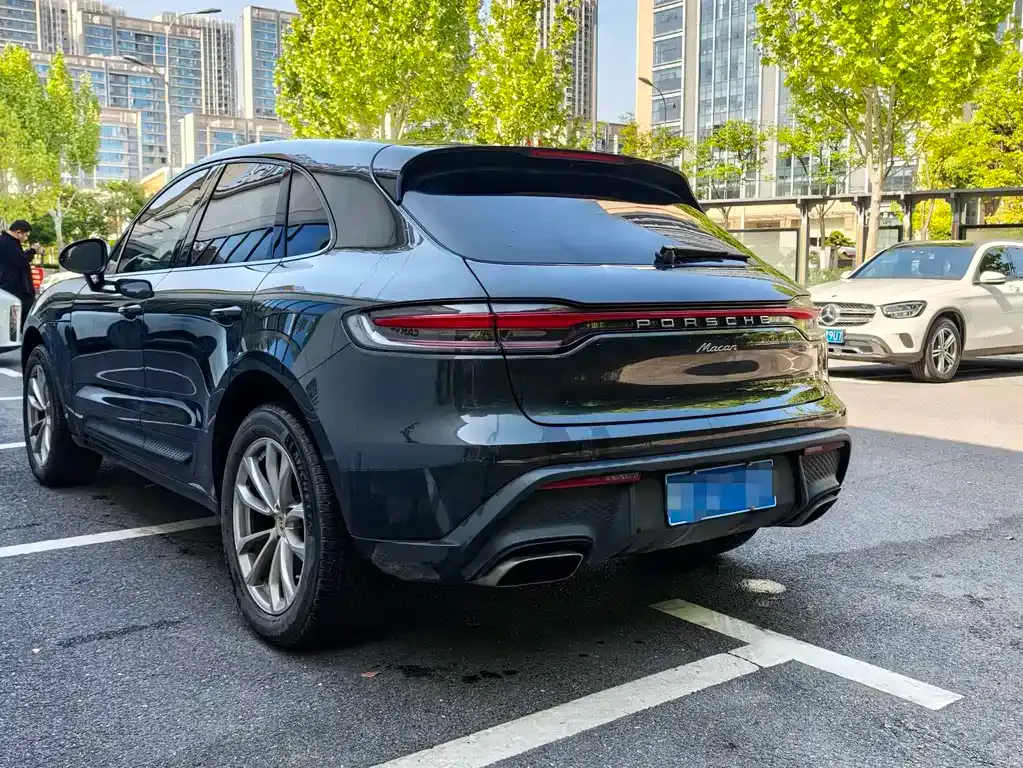 Porsche Macan — фото 10