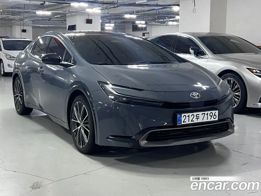 Toyota Prius — фото 9
