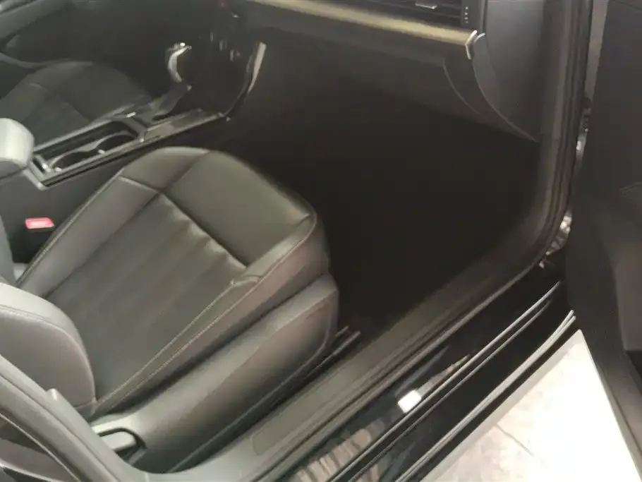 Volkswagen Passat — фото 3