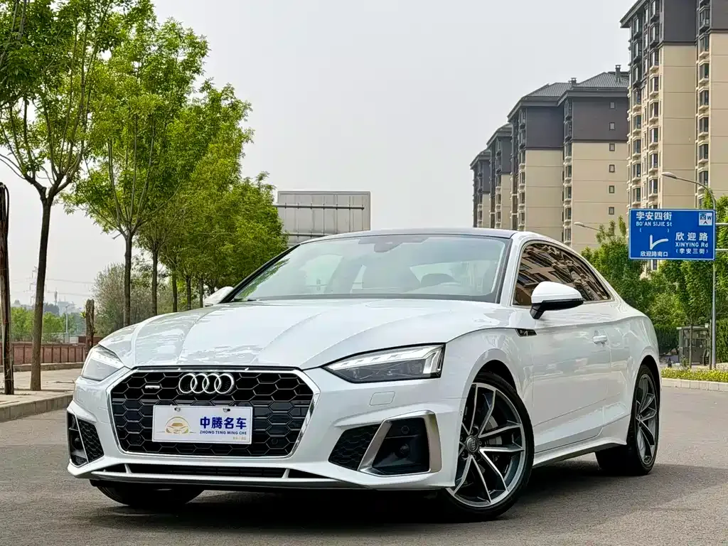 Audi A5 (Import) — фото 1