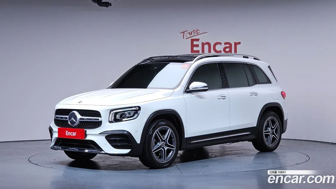 Mercedes-Benz GLB-Class — фото 1
