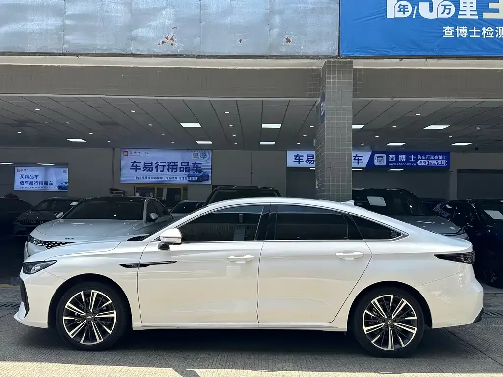 Chery Arrizo 8 PRO — фото 2