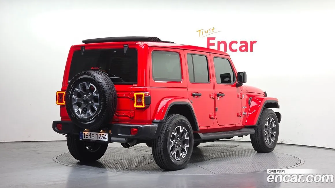 Jeep Wrangler — фото 9