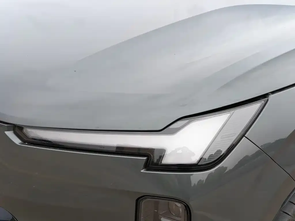 Volvo XC70 Plug-in Hybrid — фото 2