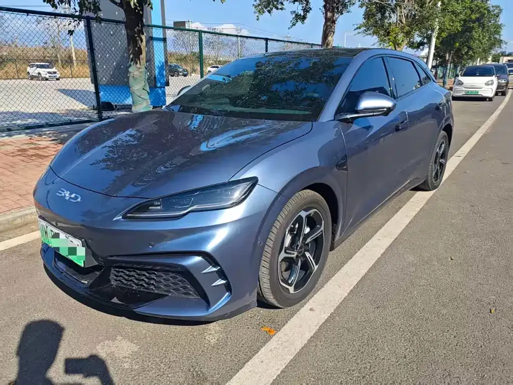 BYD Seal 06GT — фото 1