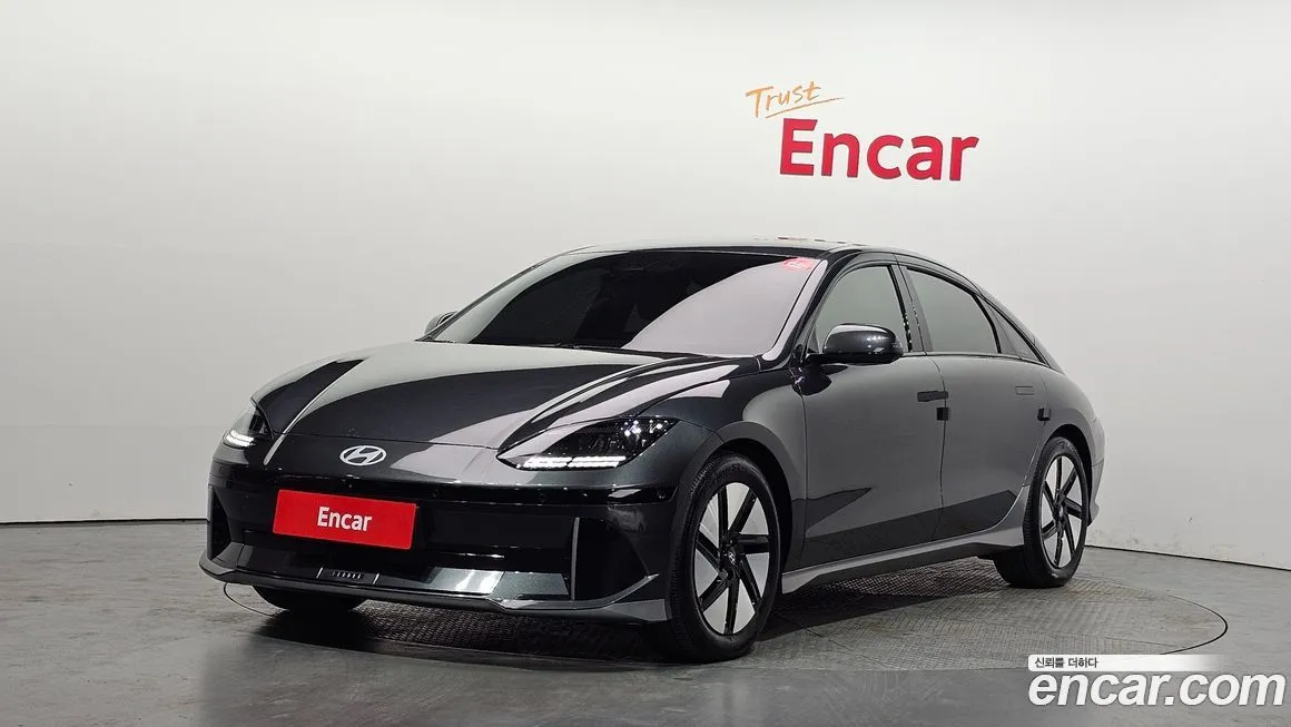 Hyundai Ioniq6 — фото 1