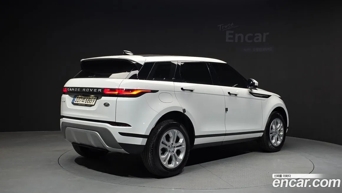 Land Rover Range Rover Evoque — фото 4
