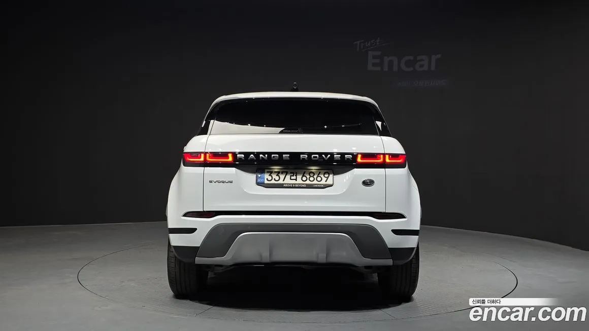 Land Rover Range Rover Evoque — фото 2
