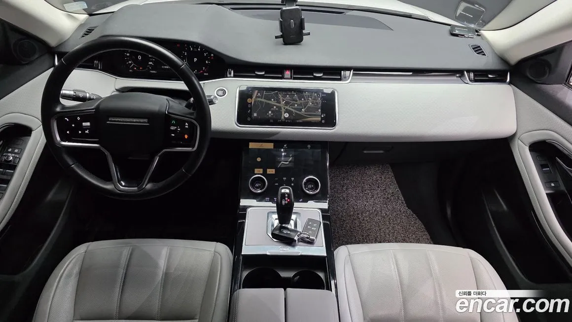 Land Rover Range Rover Evoque — фото 7