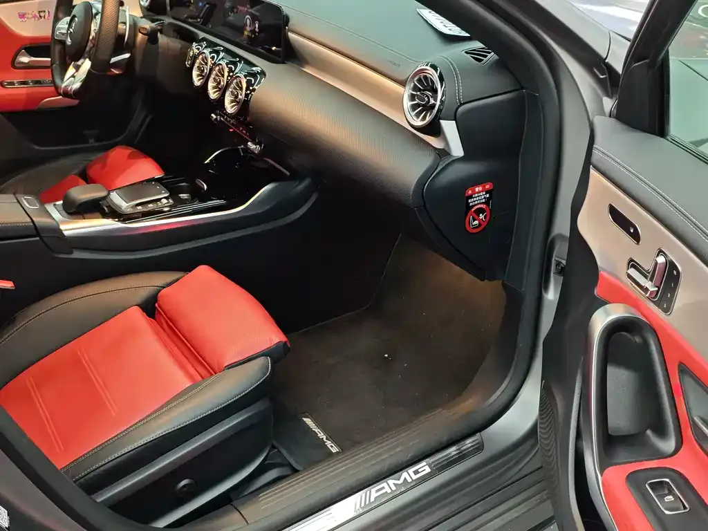 Mercedes-Benz A-Class AMG — фото 8
