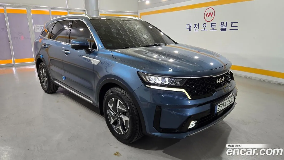 Kia Sorento — фото 4