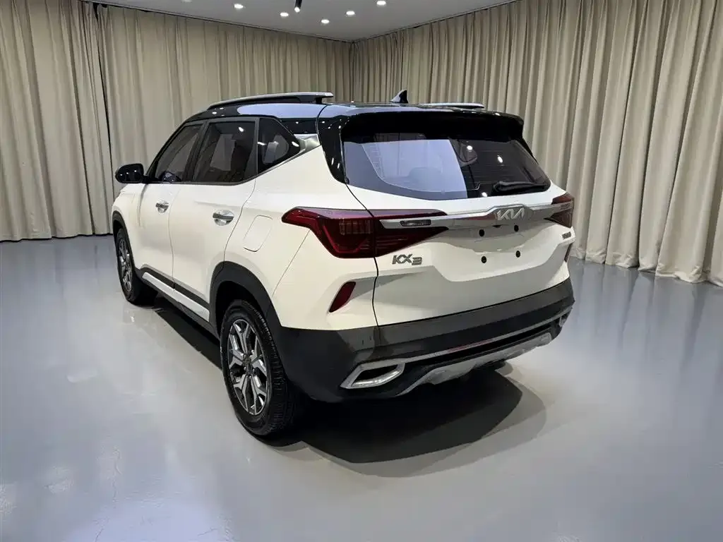 Kia KX3 — фото 5