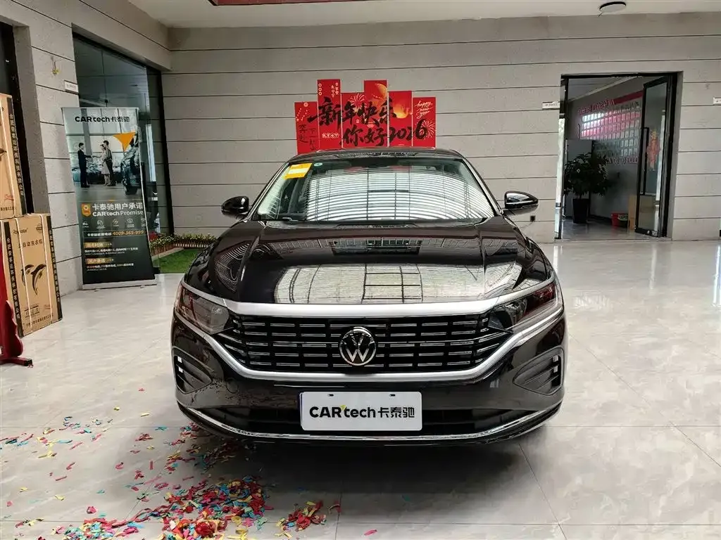 Volkswagen Passat — фото 2