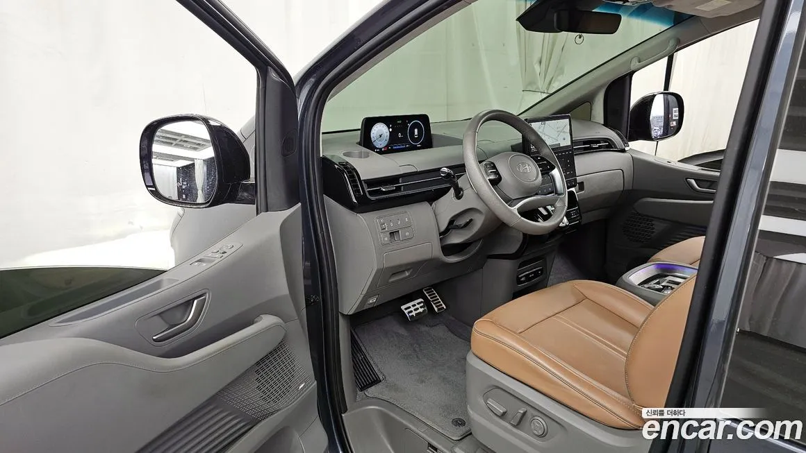 Hyundai Staria — фото 6
