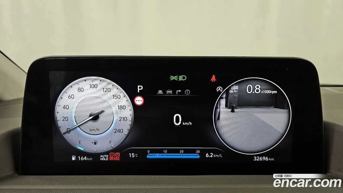 Hyundai Staria — фото 2