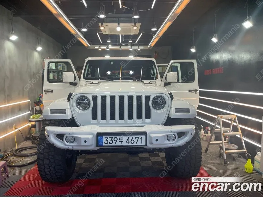 Jeep Wrangler — фото 2
