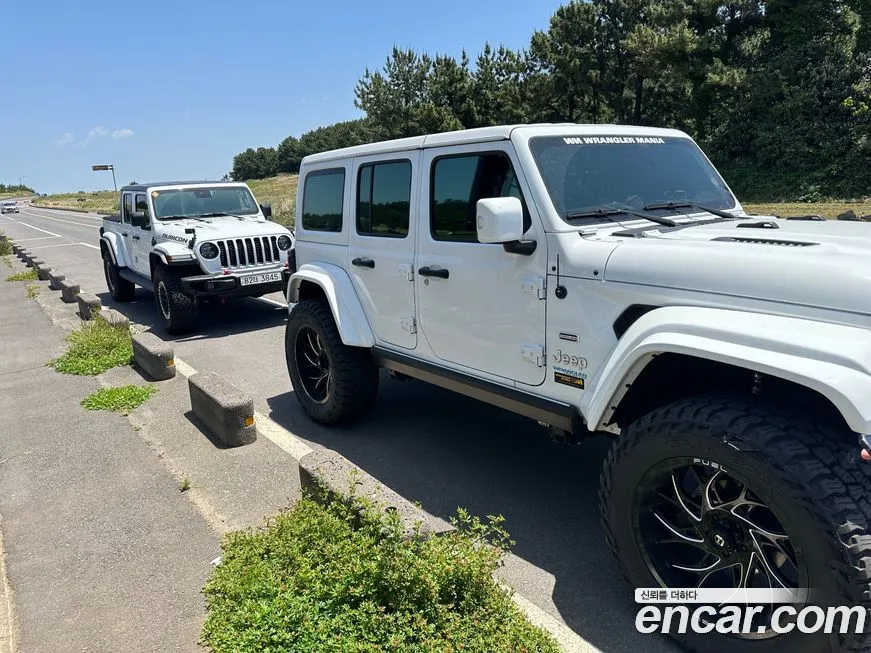 Jeep Wrangler — фото 4
