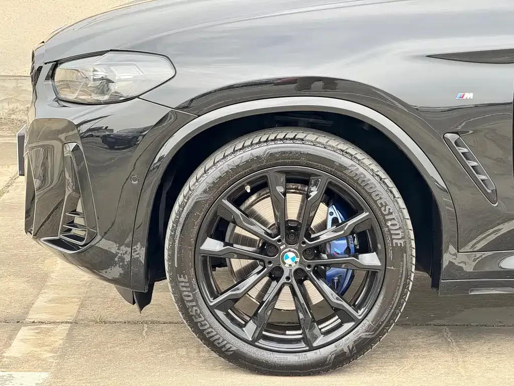 BMW X4 — фото 9
