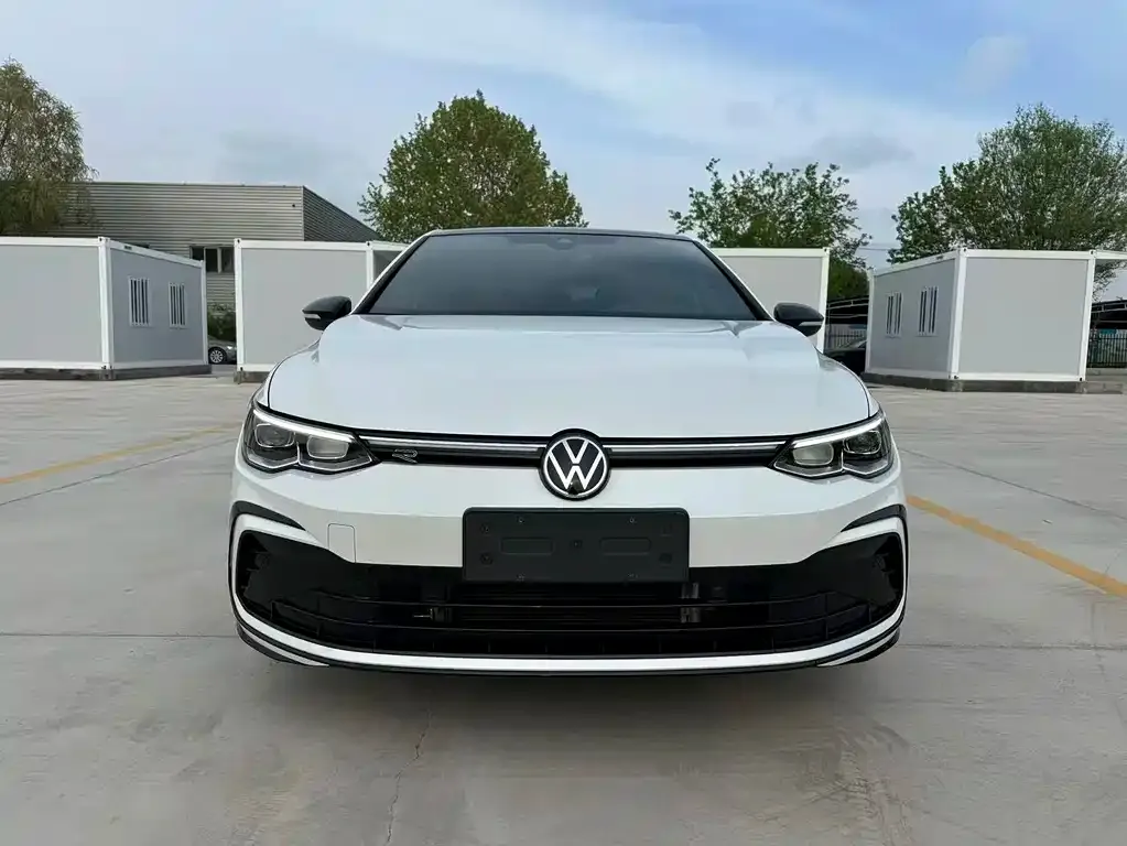 Volkswagen Golf — фото 4