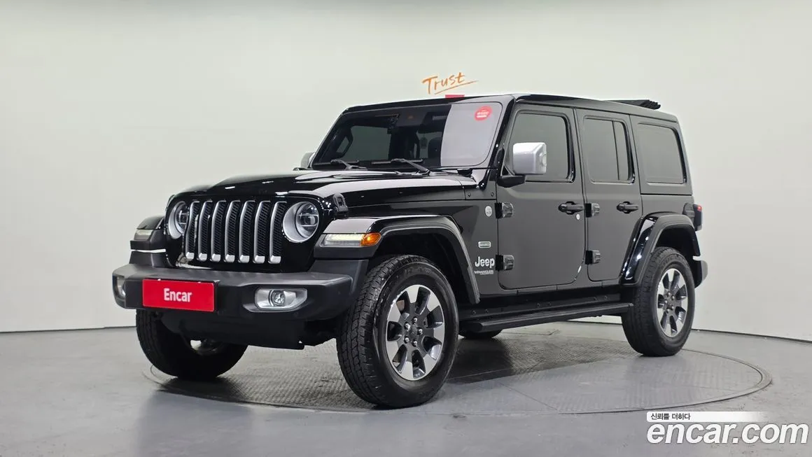 Jeep Wrangler — фото 1