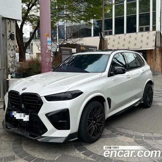 BMW X5M — фото 1