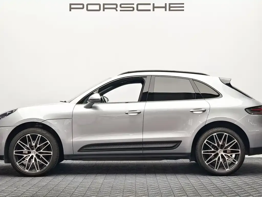 Porsche Macan — фото 6