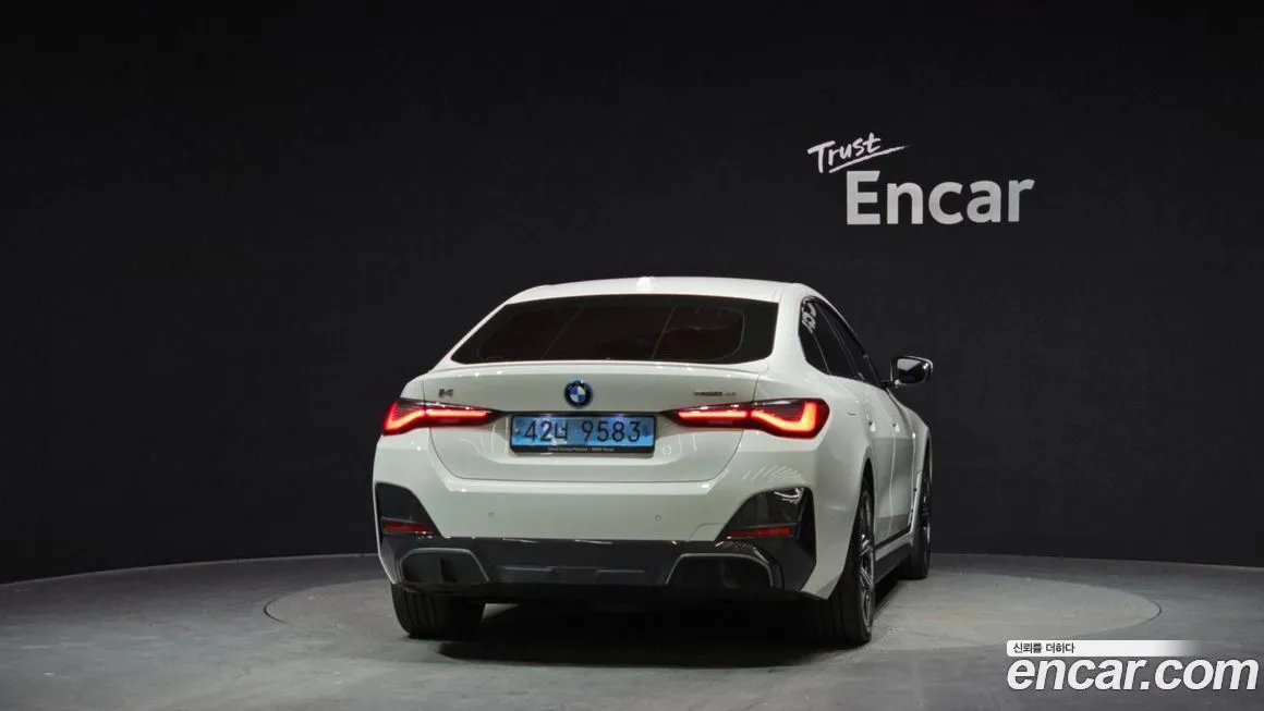 BMW i4 — фото 2