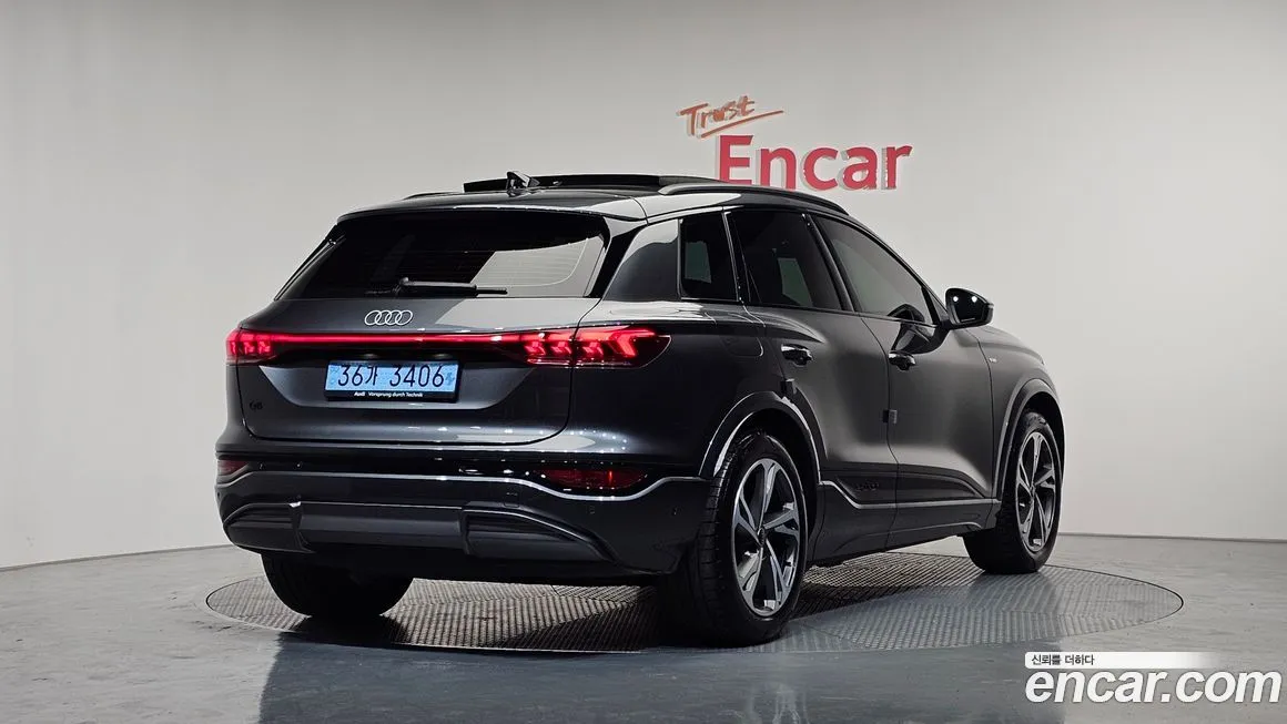 Audi Q6 e-tron — фото 10