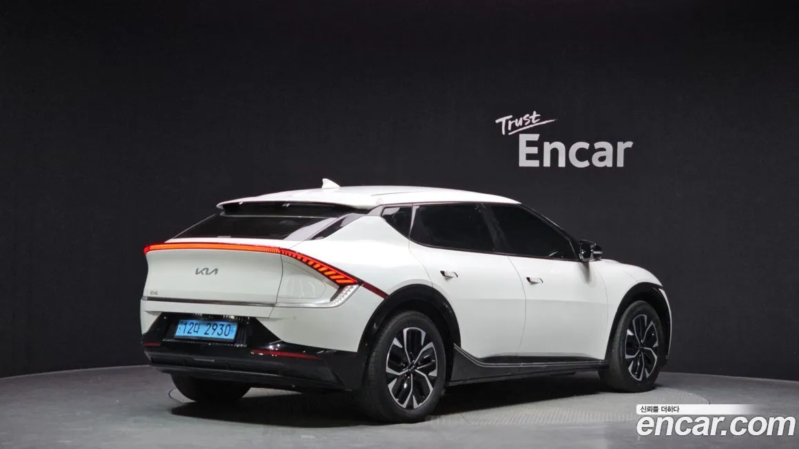 Kia EV6 — фото 4