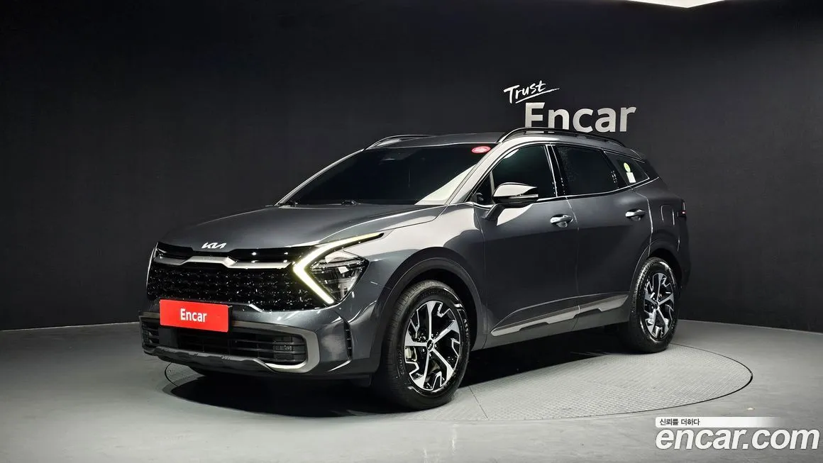 Kia Sportage — фото 1