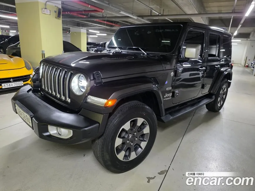 Jeep Wrangler — фото 9