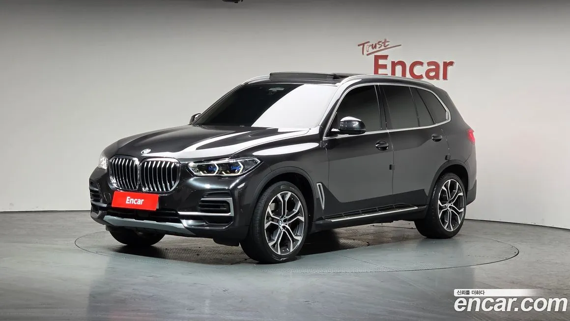 BMW X5 — фото 1