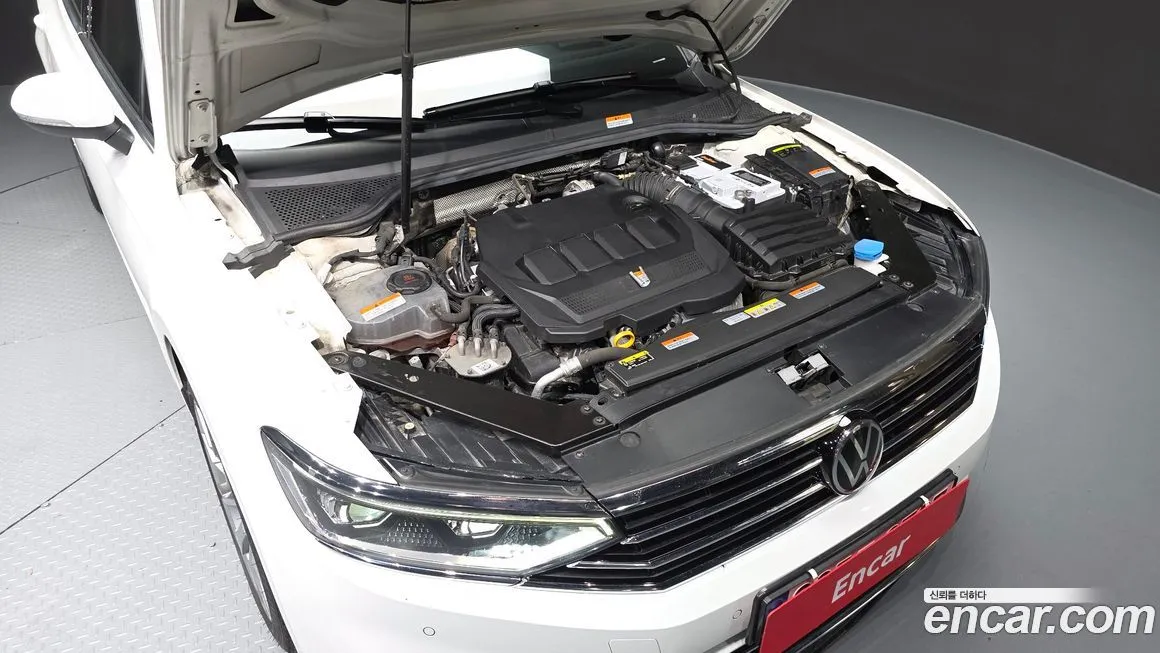 Volkswagen Passat — фото 4