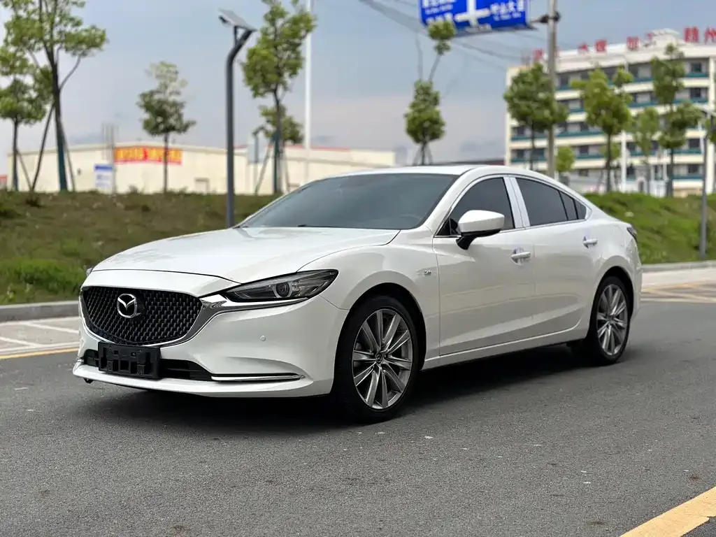 Mazda Atenza — фото 1