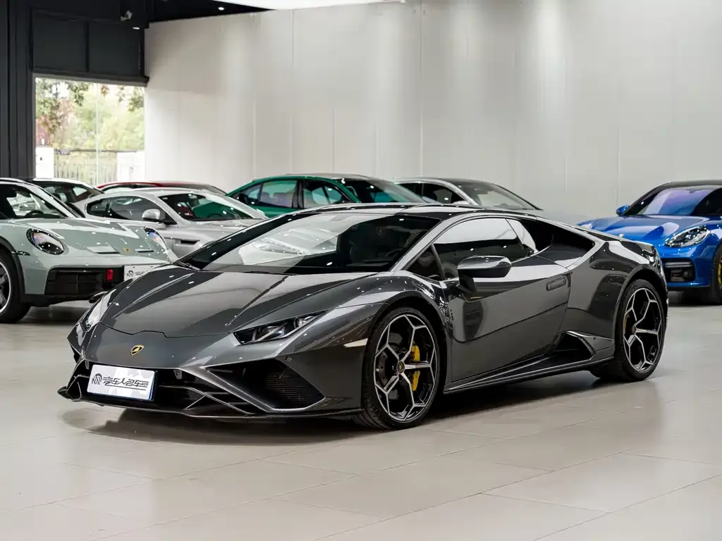 Lamborghini Huracan — фото 1