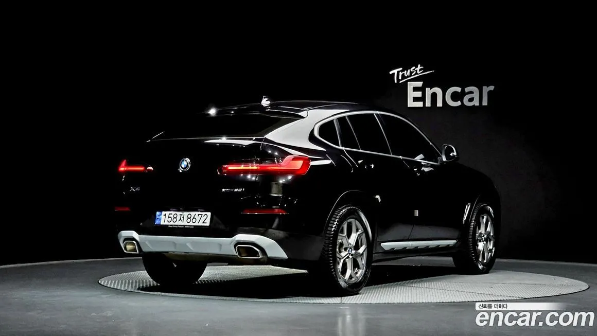 BMW X4 — фото 8