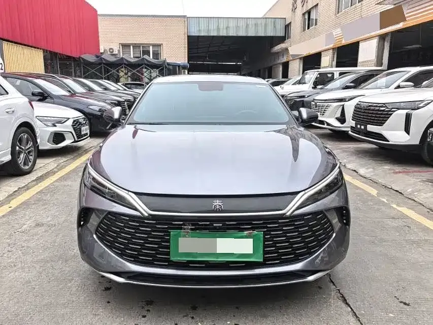 BYD Qin L — фото 1