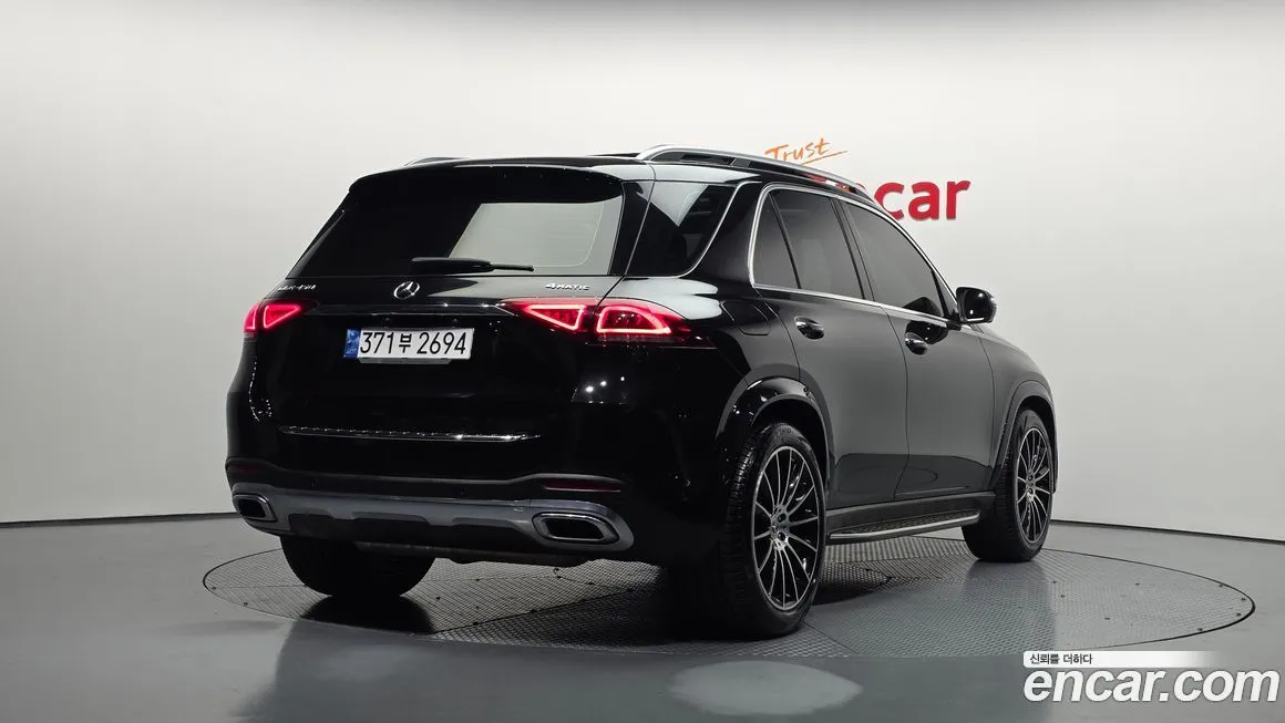 Mercedes-Benz GLE-Class — фото 2