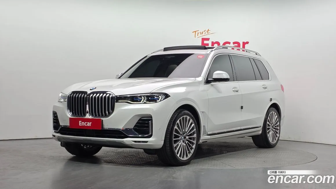 BMW X7 — фото 1