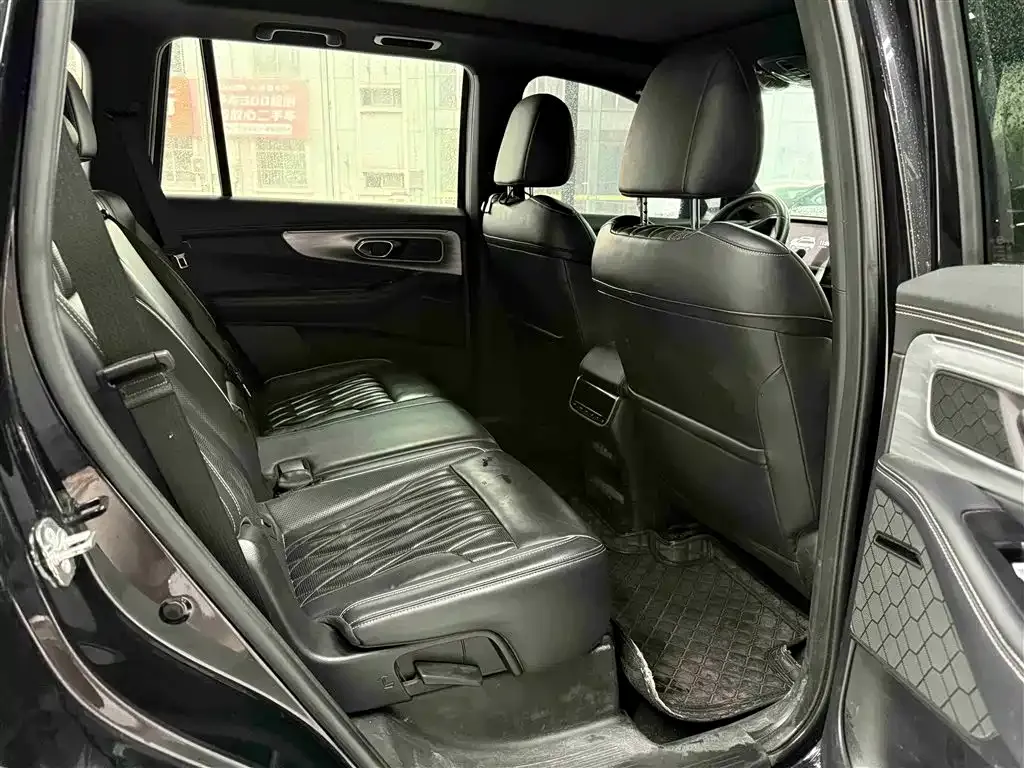 GAC Motor Trumpchi GS8 — фото 4