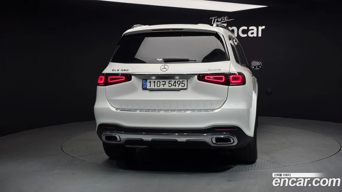 Mercedes-Benz GLS-Class — фото 6