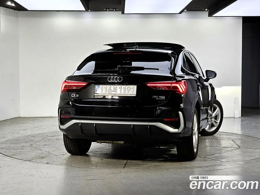 Audi Q3 — фото 2