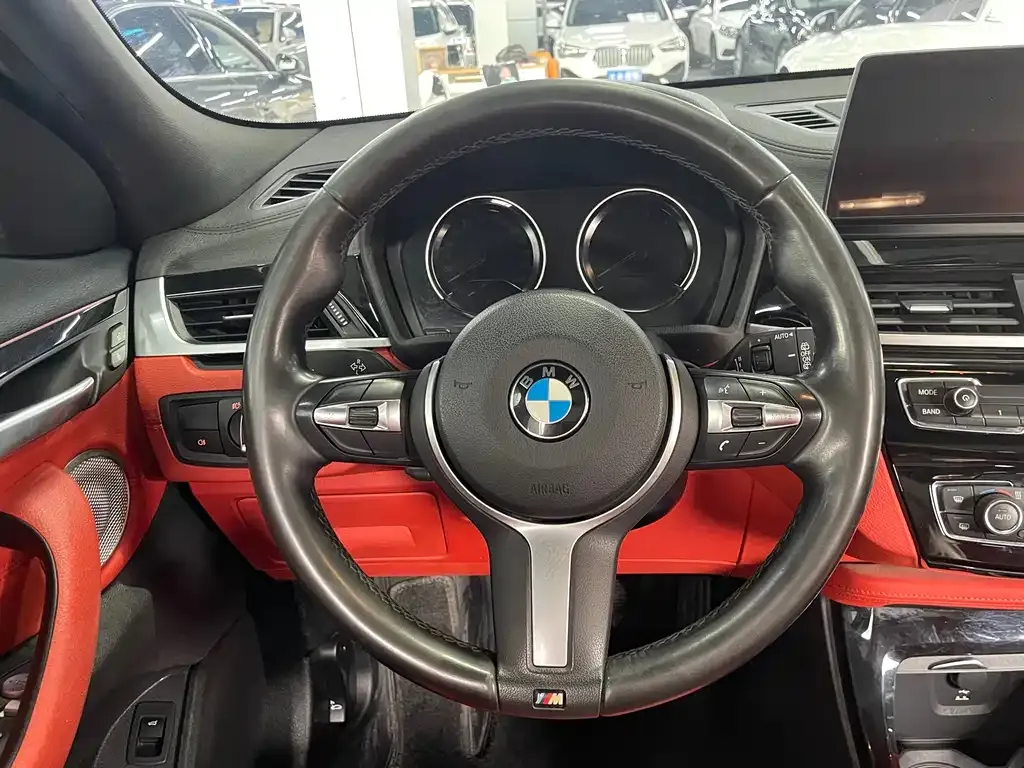 BMW X2 — фото 6