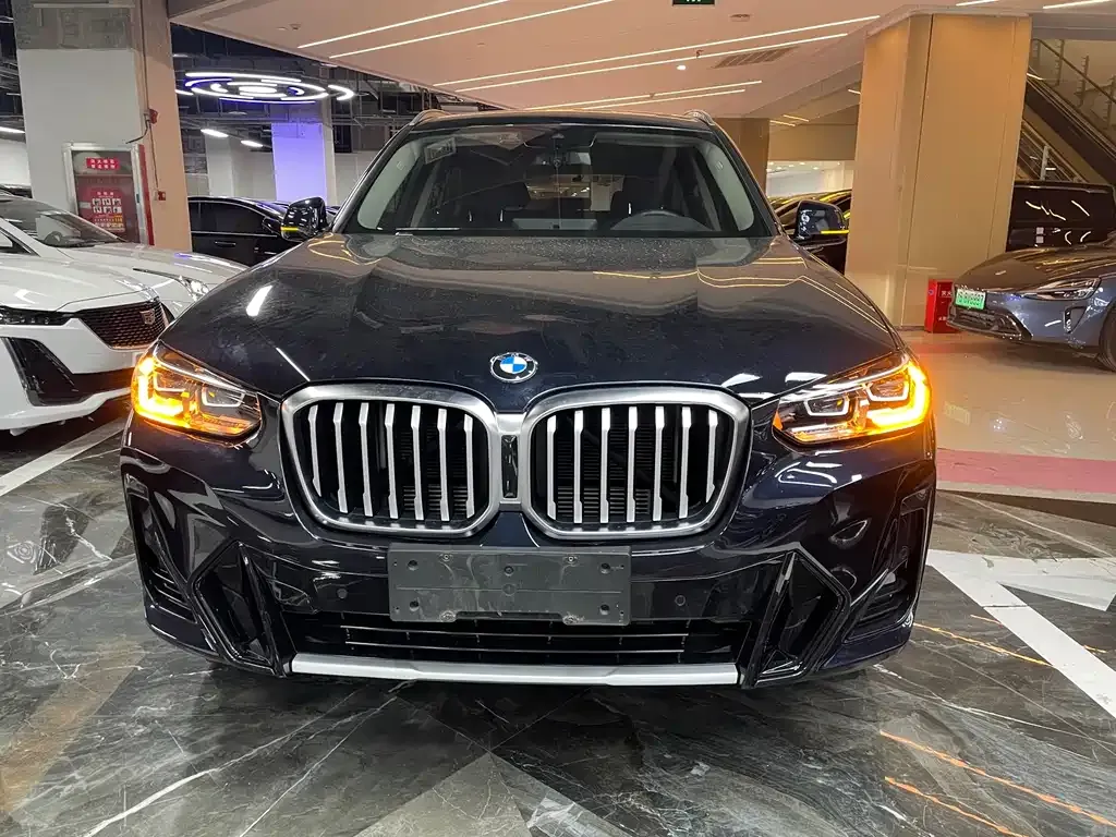 BMW X3 — фото 10