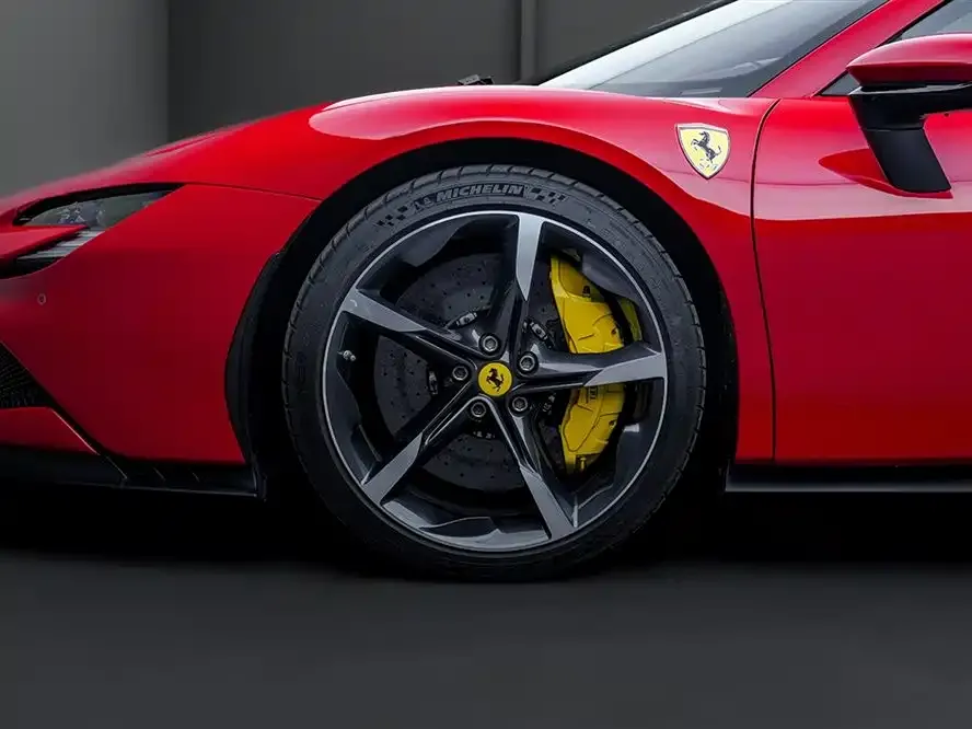 Ferrari SF90 — фото 6