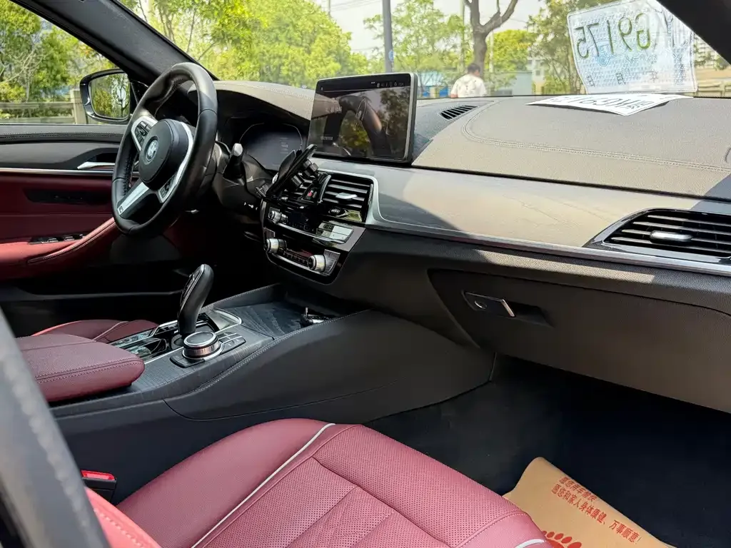 BMW 5 Series New Energy — фото 4