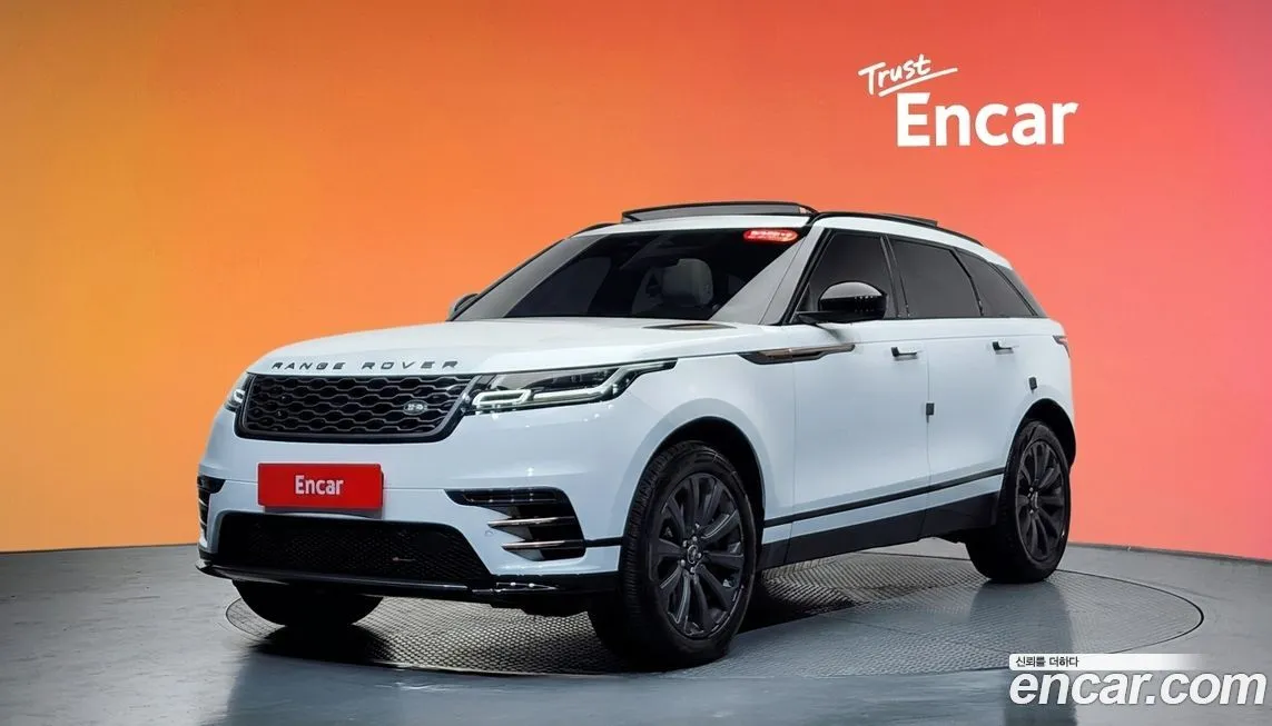 Land Rover Range Rover Velar — фото 1